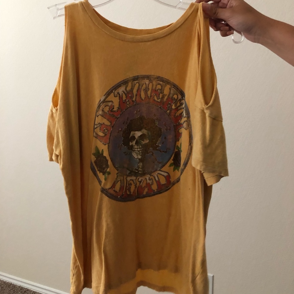 American eagle tshirt